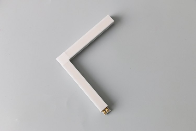 Foto para 2.22w 3½" 30k 24vdc Flawless Link WW LED Right (Clockwise) Lit L-Connector